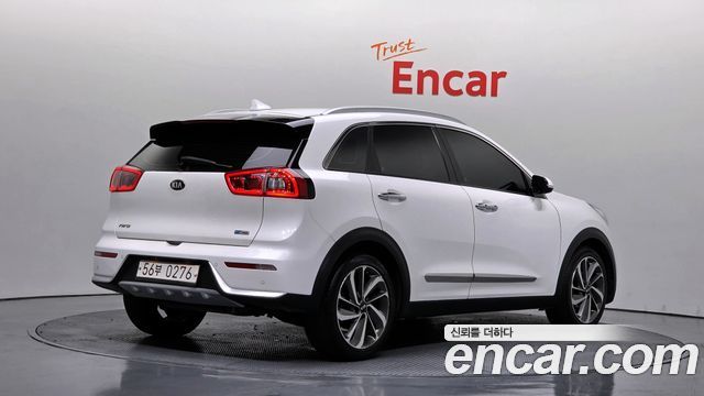 Kia Niro из Кореи Encar