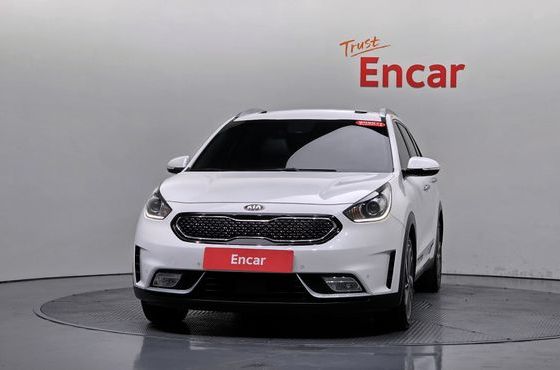 Kia Niro Noblesse — пробег 118 545 км — фото 3 из 5