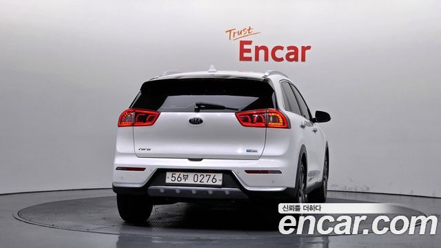 Kia Niro из Кореи Encar