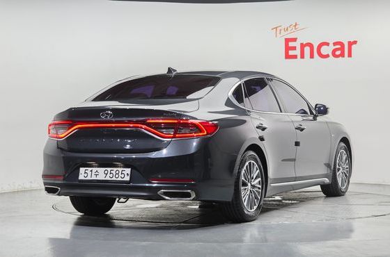 Hyundai Grandeur Premium — пробег 63 418 км — фото 2 из 5