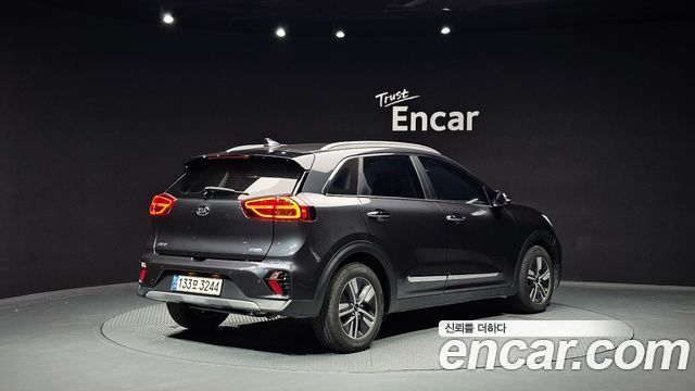Kia Niro из Кореи Encar