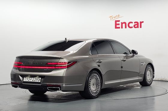 Genesis G90 3.3 T AWD Premium — пробег 67 673 км — фото 2 из 5