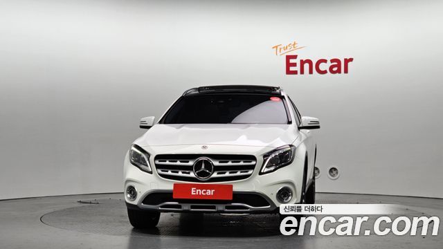 Mercedes-Benz GLA-Class GLA220 Premium — пробег 83 596 км — фото 3 из 5