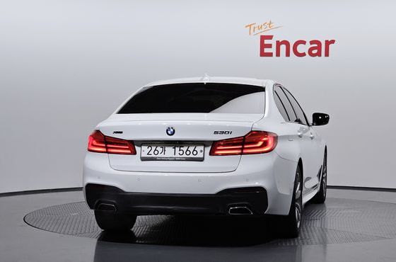 BMW 5-Series 530i xDrive M Sport Package Plus — пробег 134 876 км — фото 4 из 5