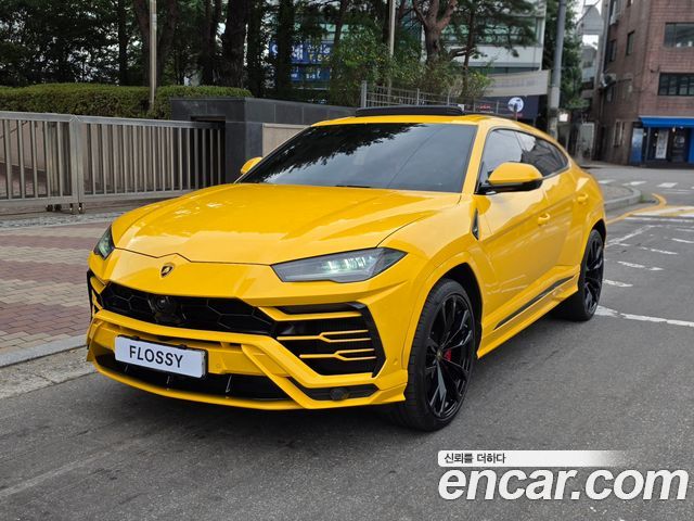 Lamborghini Urus 4.0 V8 — пробег 35 000 км — фото 1 из 5