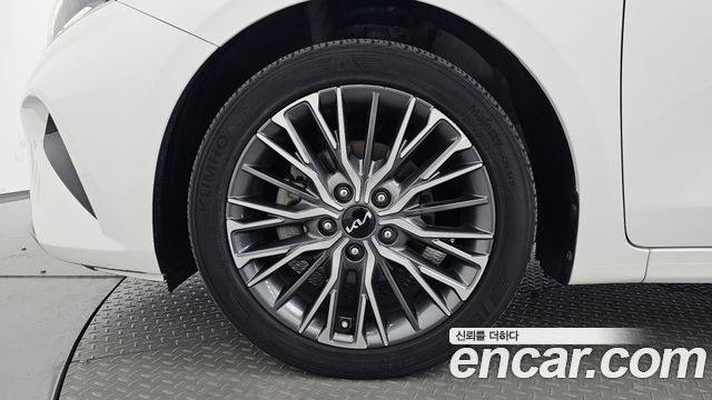 Kia K3 из Кореи Encar