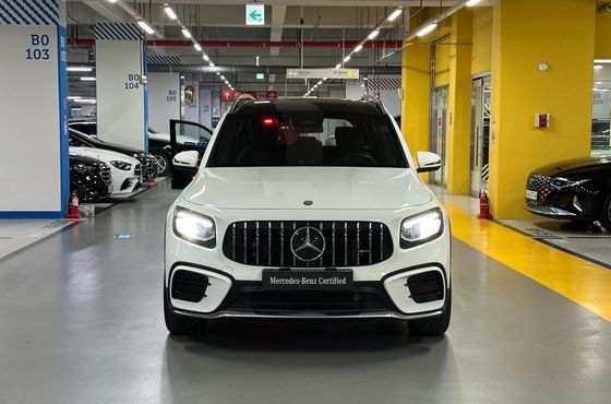 Mercedes-Benz GLB-Class AMG GLB35 4MATIC — пробег 7 333 км — фото 2 из 5
