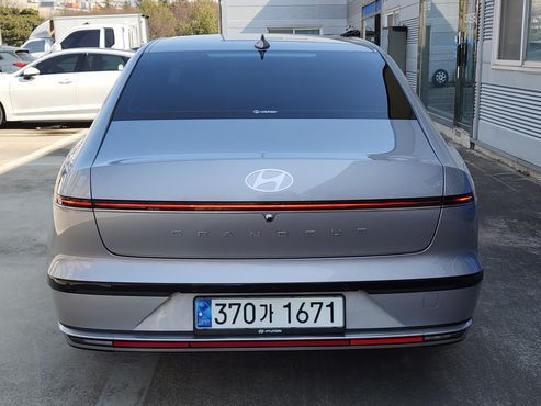 Hyundai Grandeur 2,5 Gasoline 2WD Premium — пробег 37 597 км — фото 4 из 5