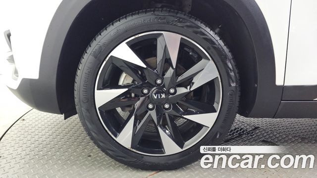 Kia Seltos из Кореи Encar