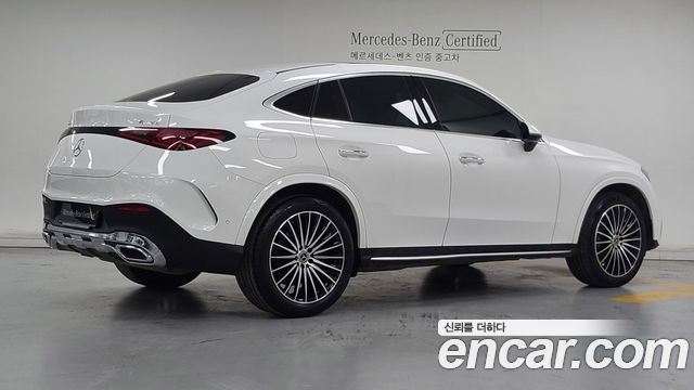 Mercedes-Benz GLC-Class GLC300 4MATIC Coupe — пробег 31 180 км — фото 2 из 5