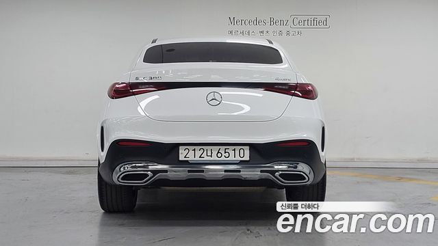 Mercedes-Benz GLC-Class GLC300 4MATIC Coupe — пробег 31 180 км — фото 4 из 5