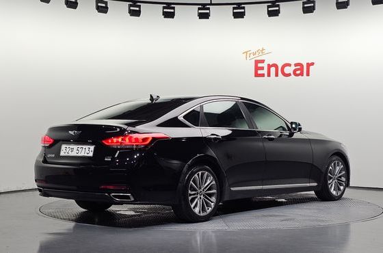 Hyundai Genesis G330 Premium AWD — пробег 134 436 км — фото 2 из 5