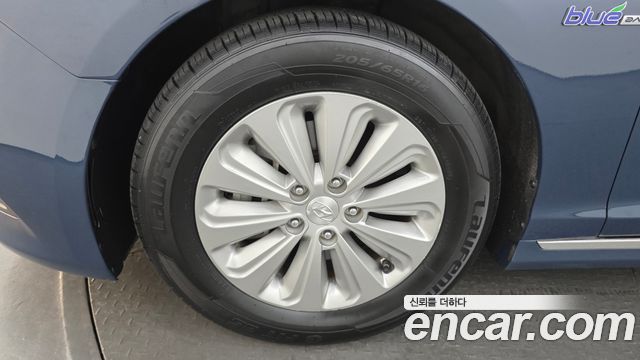 Hyundai Sonata 2.0 HEV Smart — пробег 118 675 км — фото 5 из 5