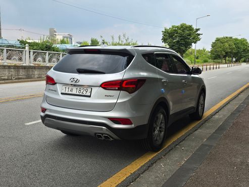 Hyundai Santafe Diesel 2.0 2WD Premium — пробег 135 590 км — фото 5 из 5