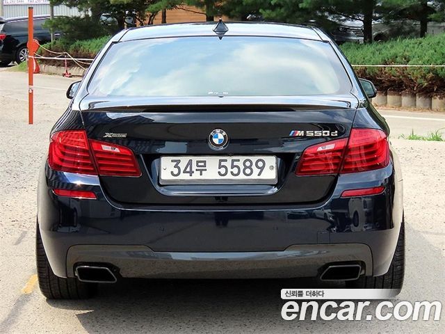 BMW 5-Series M550d xDrive — пробег 154 785 км — фото 4 из 5