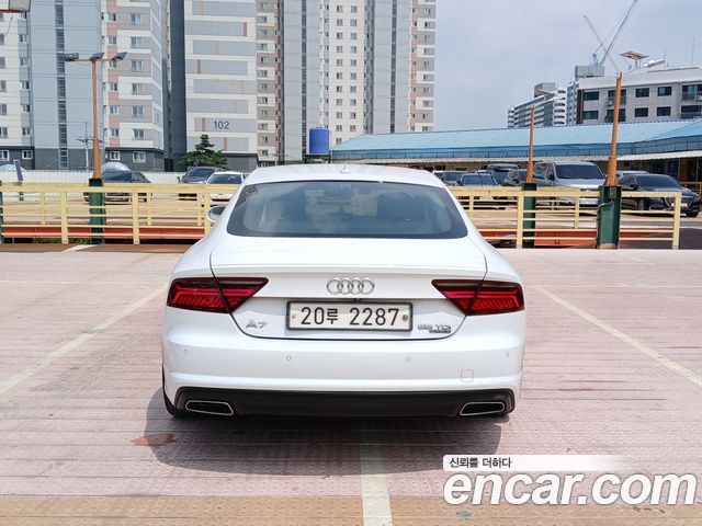 Audi A7 55 TDI Quattro Premium 4G — пробег 184 000 км — фото 5 из 5
