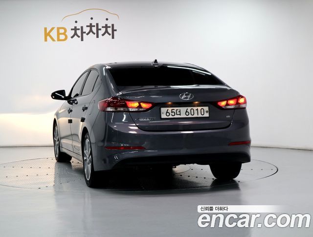 Hyundai AVANTE из Кореи Encar
