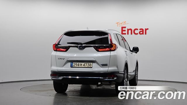 Honda CR-V 2.0 Hybrid Touring 4WD — пробег 63 385 км — фото 4 из 5