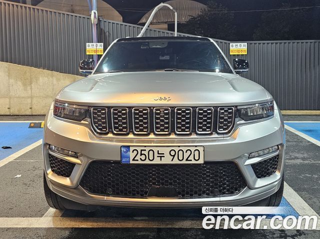 Jeep Cherokee 4xe Summit Reserve — пробег 41 619 км — фото 2 из 5