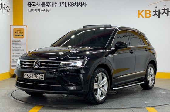 Volkswagen Tiguan 2.0 TDI 4Motion Prestige — пробег 52 828 км — фото 1 из 5