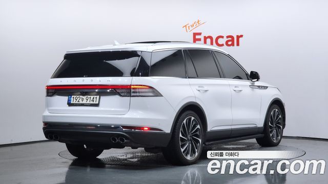 Lincoln Aviator из Кореи Encar