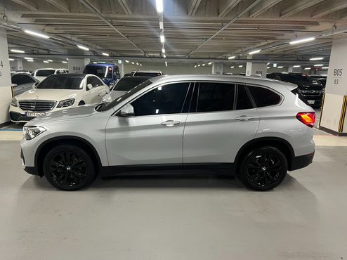 BMW X1 xDrive 18d Advantage — пробег 97 000 км — фото 3 из 5