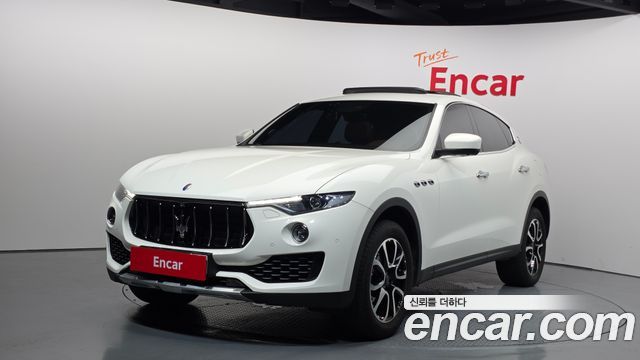 Maserati Levante из Кореи Encar