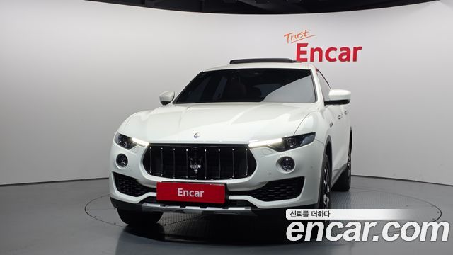 Maserati Levante из Кореи Encar