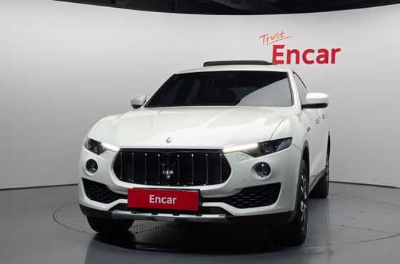 Maserati Levante 3.0 AWD — пробег 74 815 км — фото 3 из 5