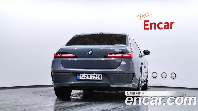 BMW 7-Series из Кореи Encar