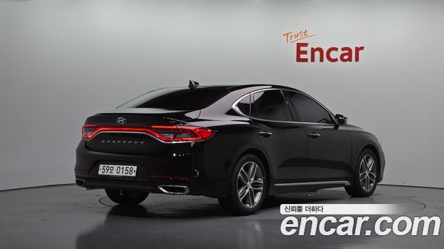 Hyundai Grandeur из Кореи Encar