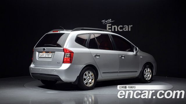 Kia Carens из Кореи Encar