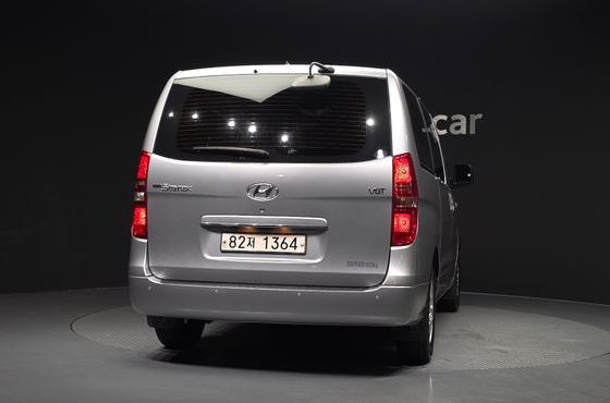 Hyundai Starex Van 3-Seater Smart — пробег 93 945 км — фото 4 из 5