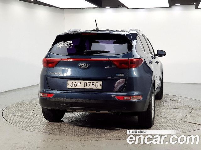 Kia Sportage Diesel 2WD Noblesse — пробег 163 615 км — фото 3 из 5