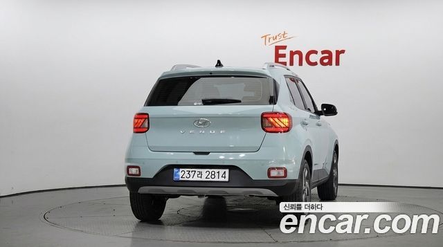 Hyundai Venue из Кореи Encar