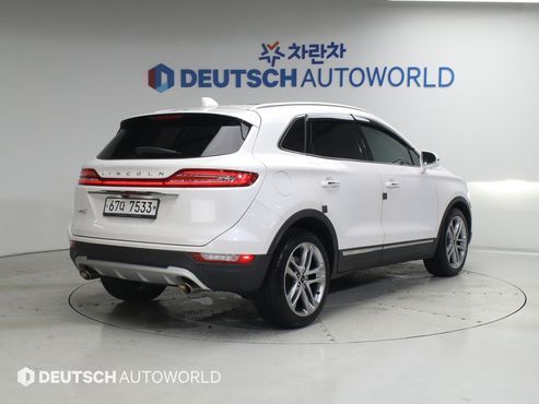 Lincoln MKC 2.0 AWD — пробег 46 839 км — фото 2 из 5
