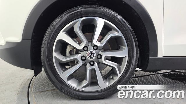 Ssangyong TIBOLI из Кореи Encar