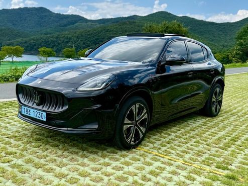 Maserati Grecale AWD Folgore — пробег 7 043 км — фото 1 из 5