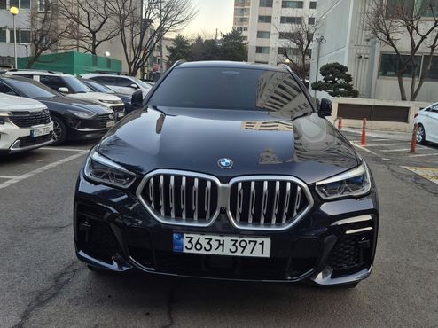 BMW X6 xDrive40i M Sport — пробег 40 000 км — фото 1 из 5