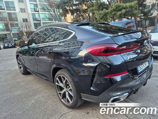 BMW X6 xDrive40i M Sport — пробег 40 000 км — фото 2 из 5