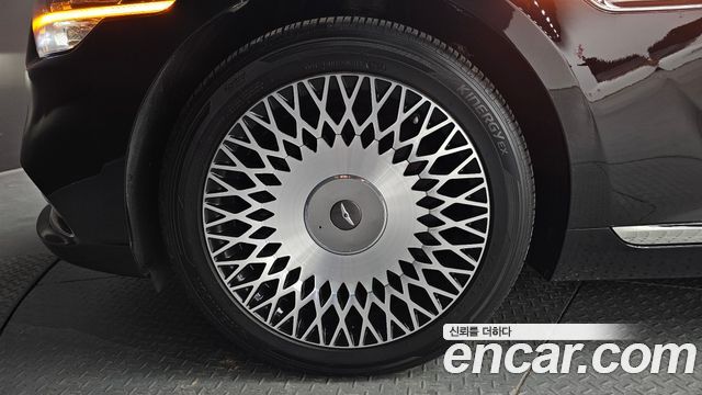 Genesis G90 из Кореи Encar