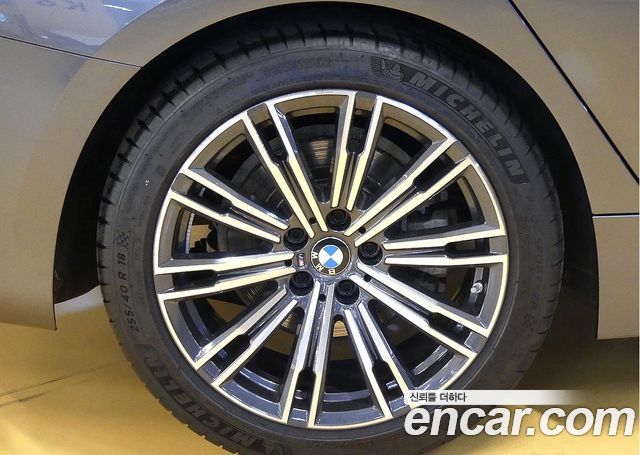 BMW 3-Series из Кореи Encar