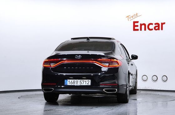 Hyundai Grandeur 2.4 Premium — пробег 162 272 км — фото 4 из 5