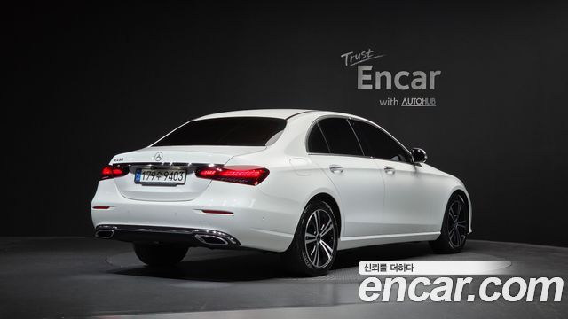 Mercedes-Benz E-Class из Кореи Encar
