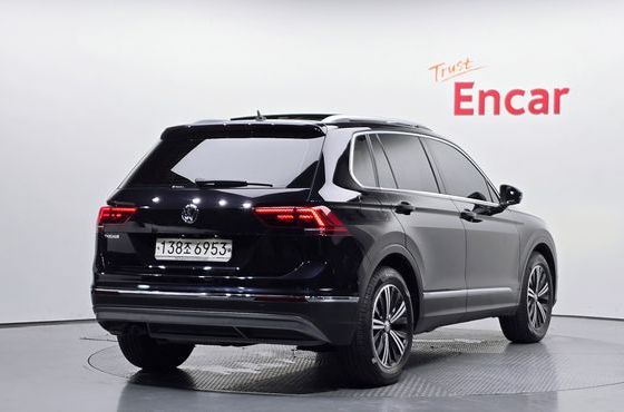 Volkswagen Tiguan 2.0 TDI Prestige — пробег 88 419 км — фото 2 из 5