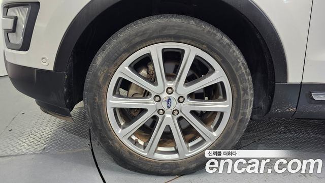 Ford Explorer из Кореи Encar