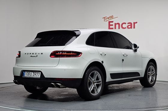 Porsche Macan 2.0 95B — пробег 127 748 км — фото 2 из 5