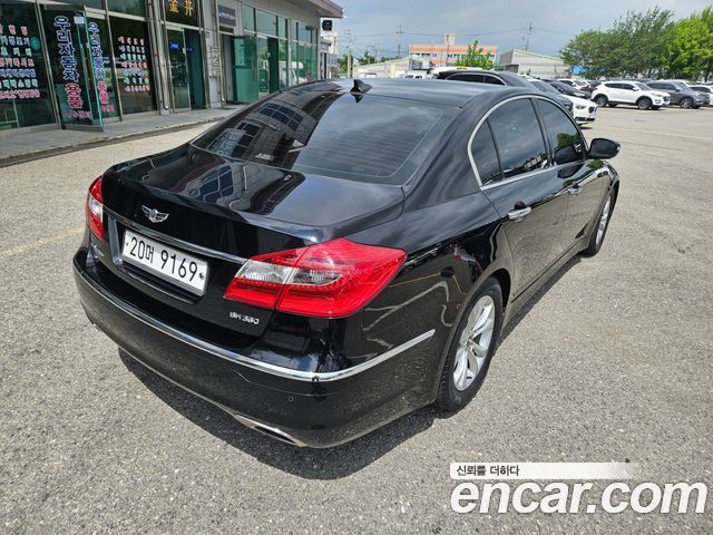 Hyundai Genesis из Кореи Encar