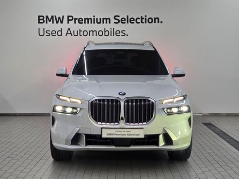 BMW X7 xDrive 40i Design Pure Excellence 7-Seater — пробег 11 200 км — фото 2 из 5