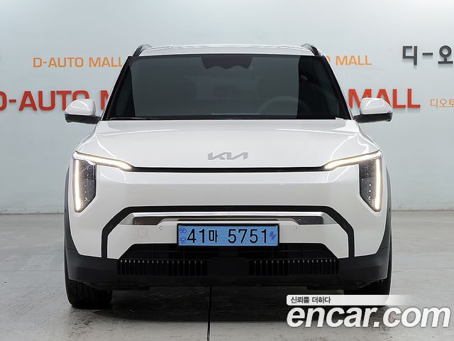 Kia EV3 из Кореи Encar